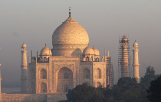 221104 India Taj Mahal Sunrise