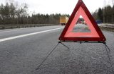 230127 JEMA Car crash warning triangle