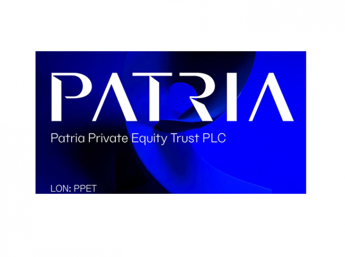 patria logo on blue background