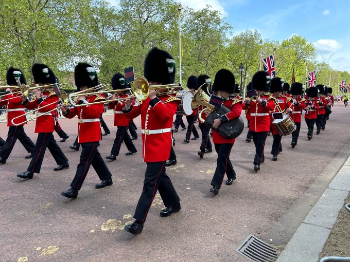 a band of the guards marches down the mall in London